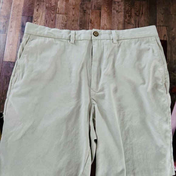 Mens Tommy Bahama Shorts - Picture 2 of 2